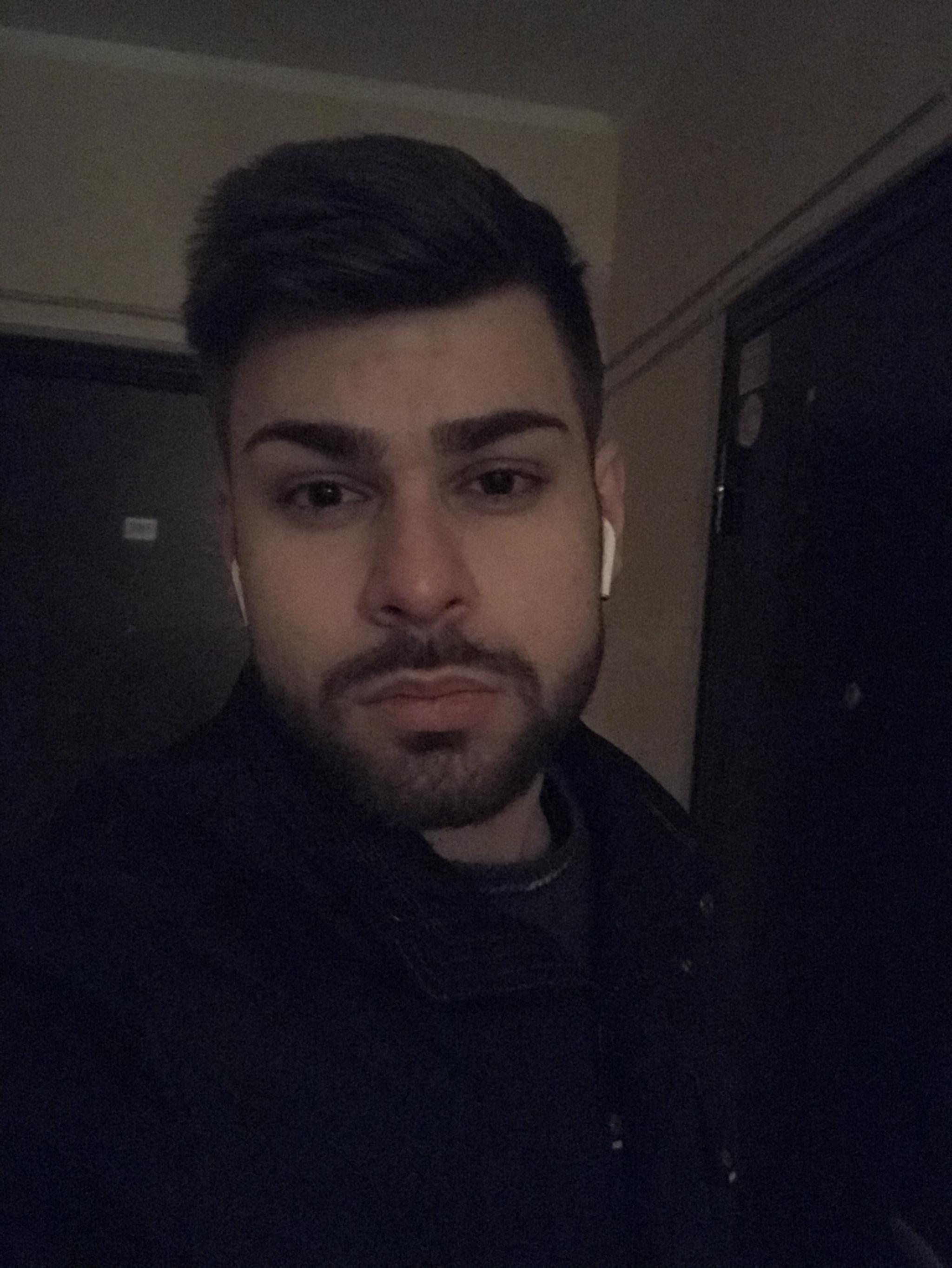 Ищу сладкую киску